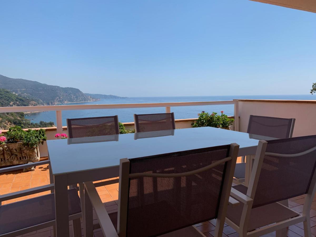 ⭑ Terrace + Sea Views + Private Beach. What Else? ⭑ Tossa de Mar Dış mekan fotoğraf